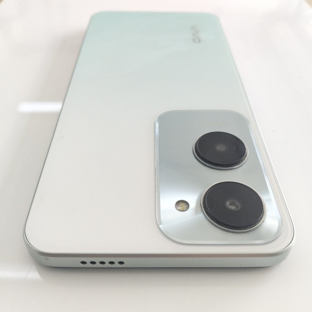 CELULAR VIVO Y18 V2333 128 GB 6 GB (SEMINUEVO)