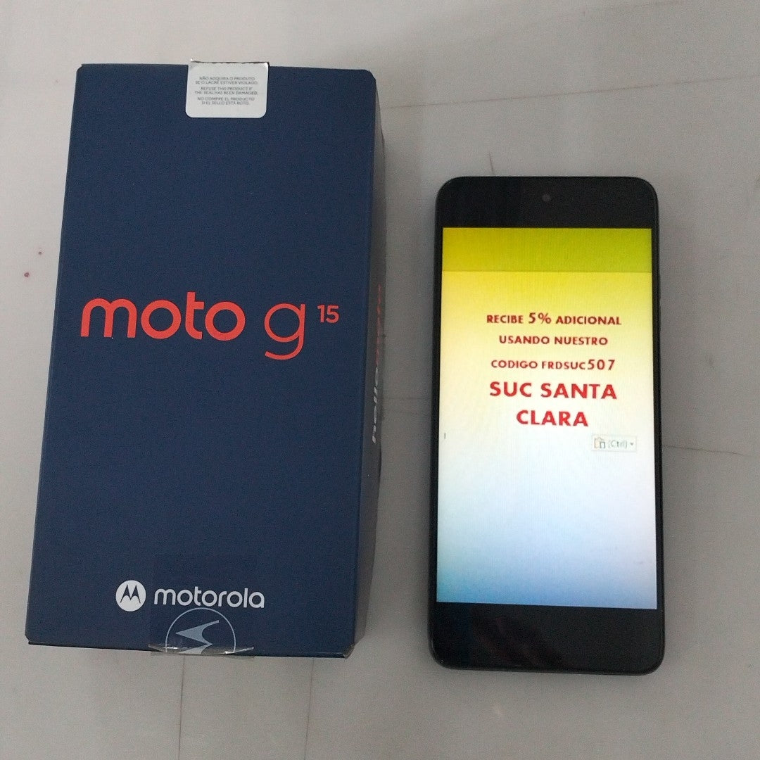 CELULAR MOTOROLA MOTO G15 XT2521-2 (2025) 256 GB 4 GB RAM (SEMINUEVO)