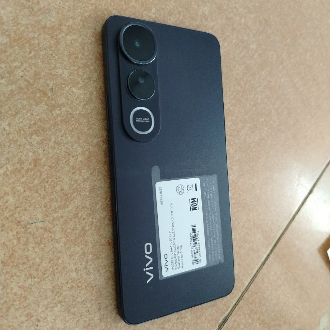 CELULAR VIVO V50 LITE V2441 (2025) 256 GB 8 GB RAM (SEMINUEVO)