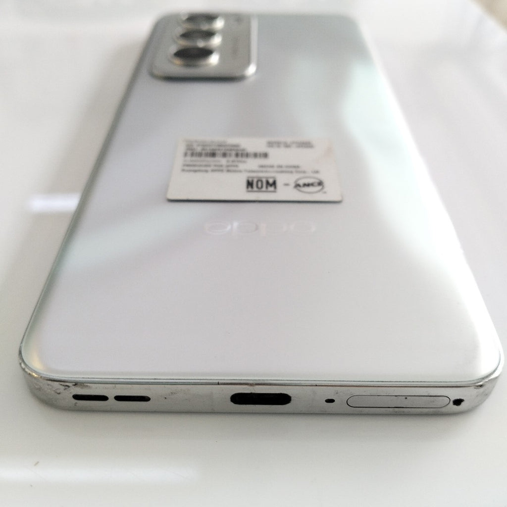 CELULAR OPPO   RENO12 5G CPH2625 (2024) 512 GB 12 GB RAM (SEMINUEVO)