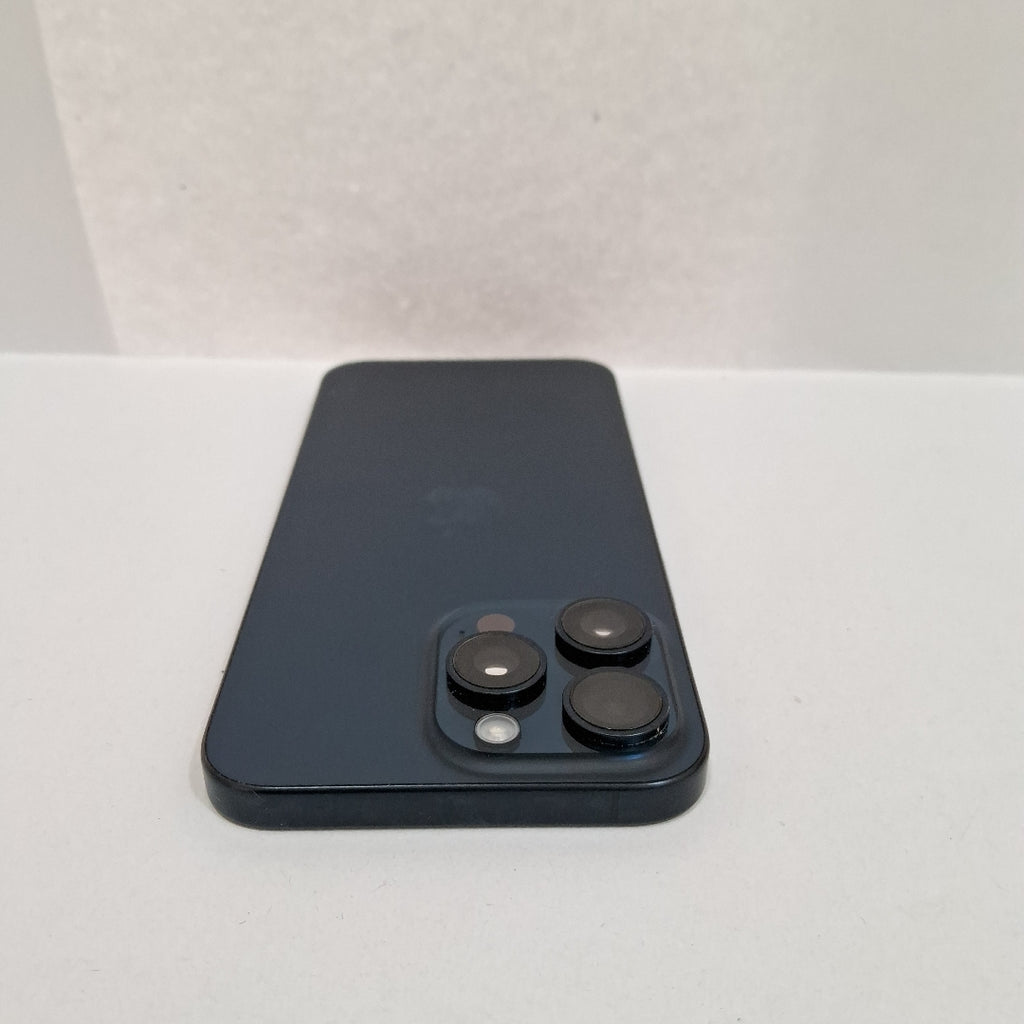 CELULAR APPLE IPHONE 15 PRO MAX A3105 (2023) 256 GB 8 GB RAM (SEMINUEVO)