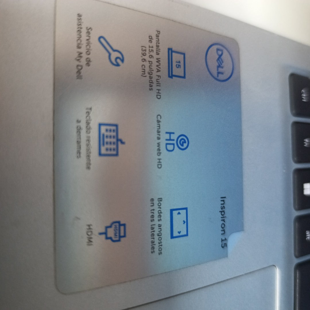 LAPTOP DELL INSPIRON 15 3520 (2024) 512 GB SSD 16 GB RAM (SEMINUEVO)