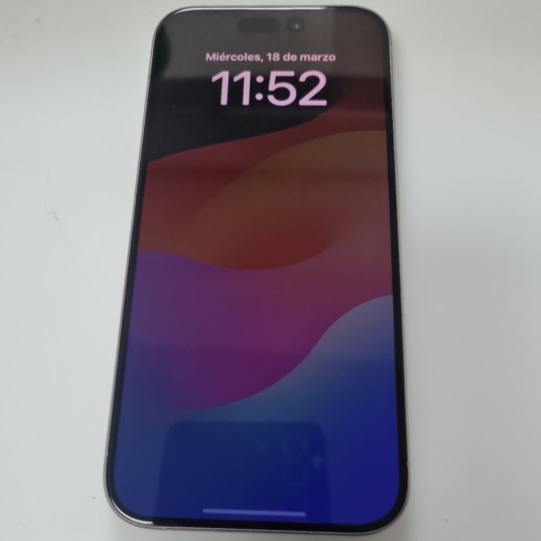 CELULAR APPLE IPHONE 15 PRO A3101 256 GB 8 GB RAM (SEMINUEVO)