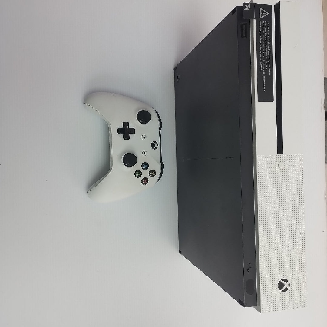 CONSOLA DE VIDEOJUEGO MICROSOFT XBOX ONE S 500 GB  (SEMINUEVO)