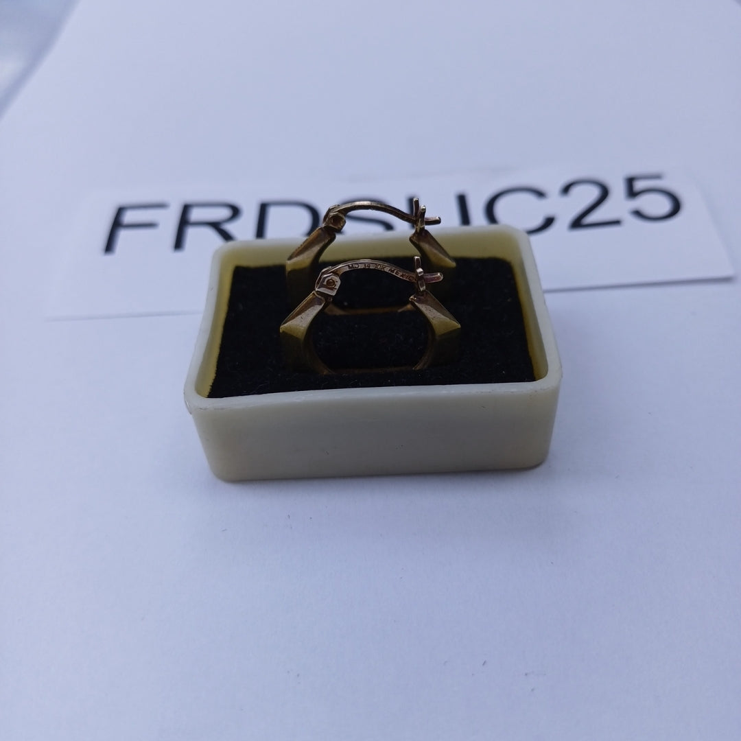 ARRACADAS PAR ORO 10 K 1.7 GRMS (SEMINUEVO)