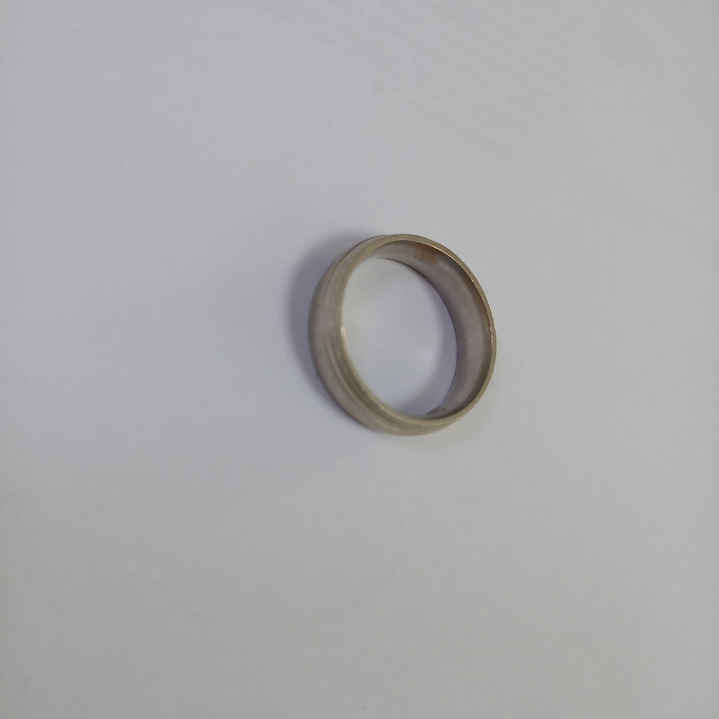 ARGOLLA ORO, ORO BLANCO 10 K 2.5 GRMS (SEMINUEVO)