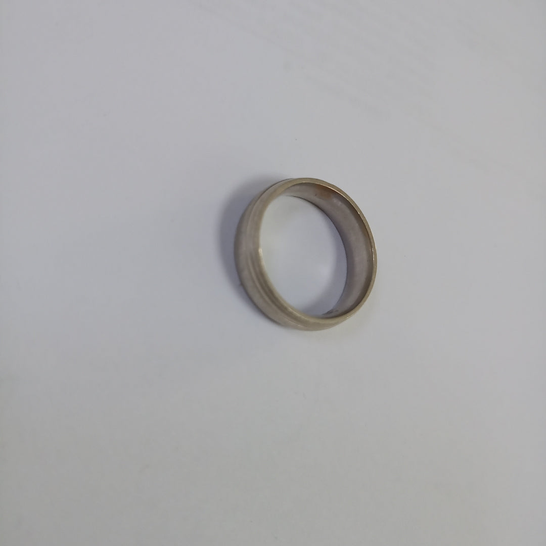 ARGOLLA ORO, ORO BLANCO 10 K 2.5 GRMS (SEMINUEVO)