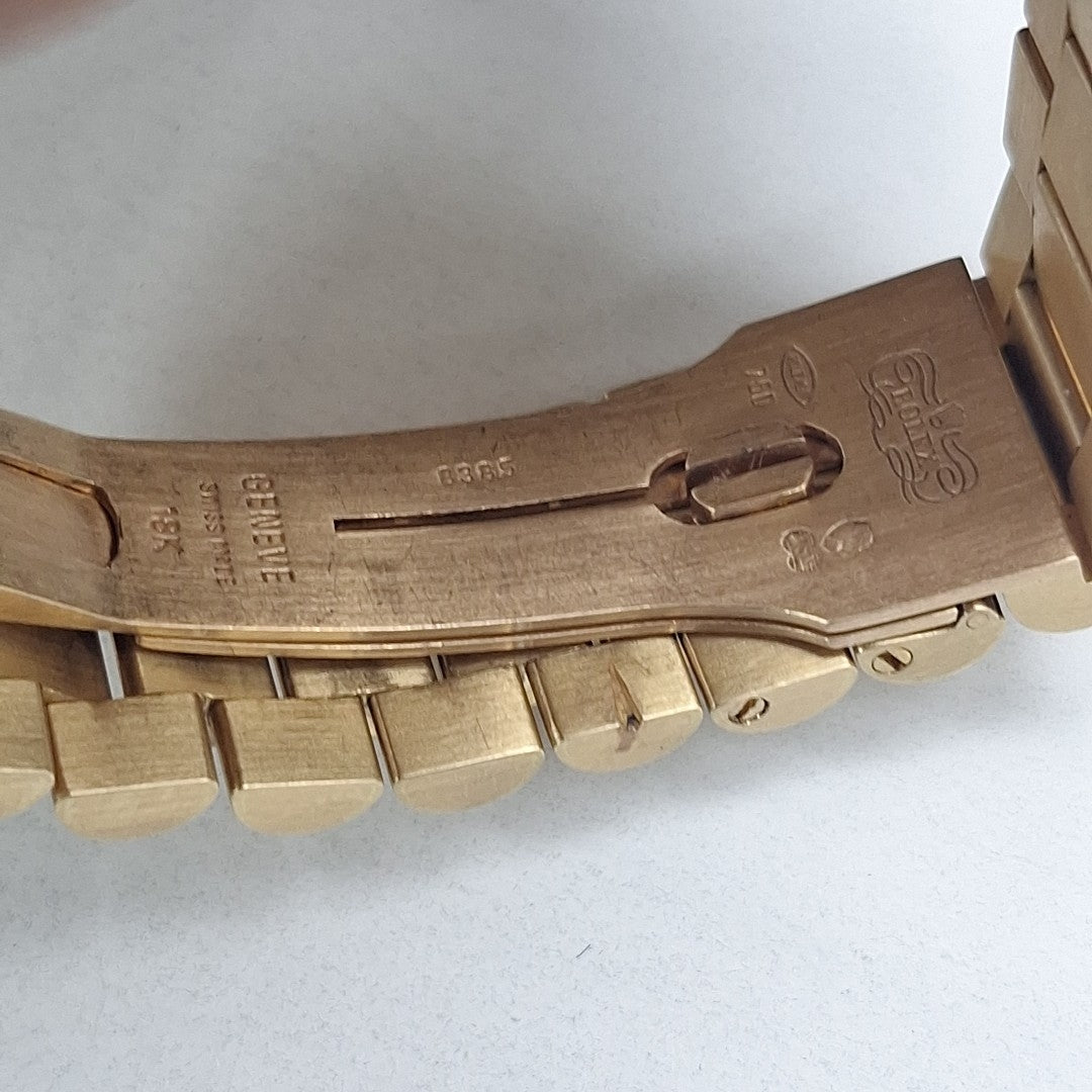 RELOJ CAJA ACERO PULSO ORO ORO 18 K 119.7 GRMS (SEMINUEVO)