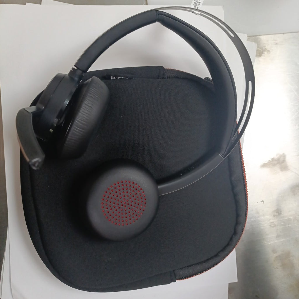 AUDIFONOS PLANTRONICS VOYAGER FOCUS 2 UC INALAMBRICO OVER EAR (SEMINUEVO)