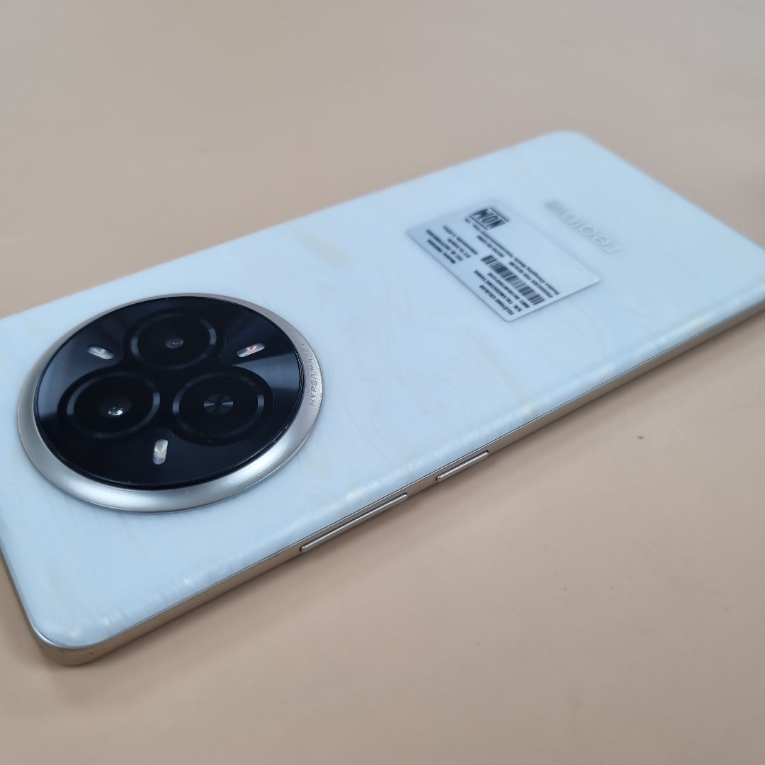 CELULAR REALME 14 PRO 5G RMX5056 (2025) 256 GB 8 GB RAM (SEMINUEVO)