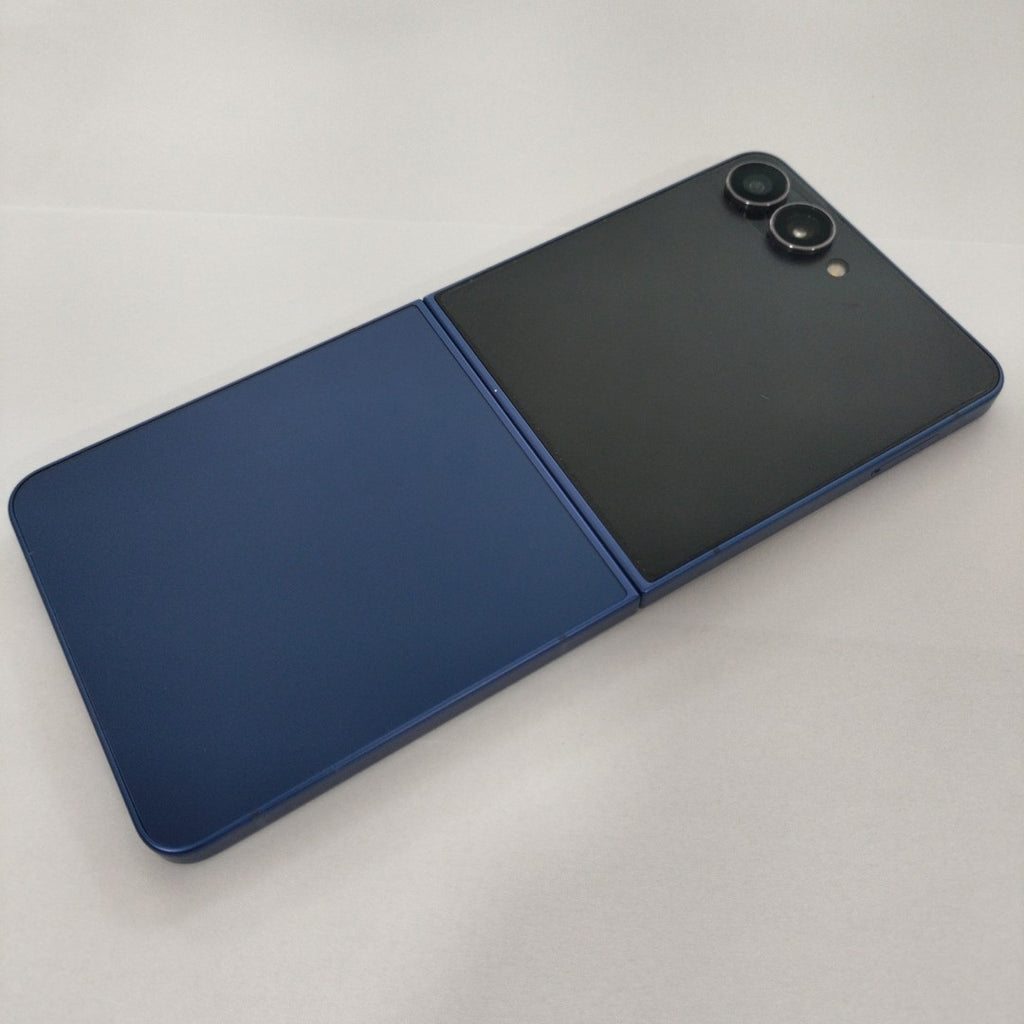 CELULAR SAMSUNG GALAXY Z FLIP 7 SM-F766B (2025) 512 GB 12 GB RAM (SEMINUEVO)