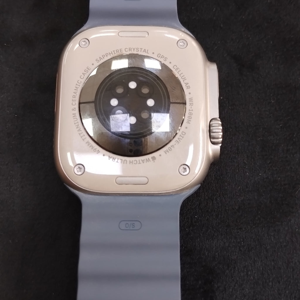 SMARTWATCH APPLE ULTRA 3 A3281 49 MM GPS + CELULAR (SEMINUEVO)