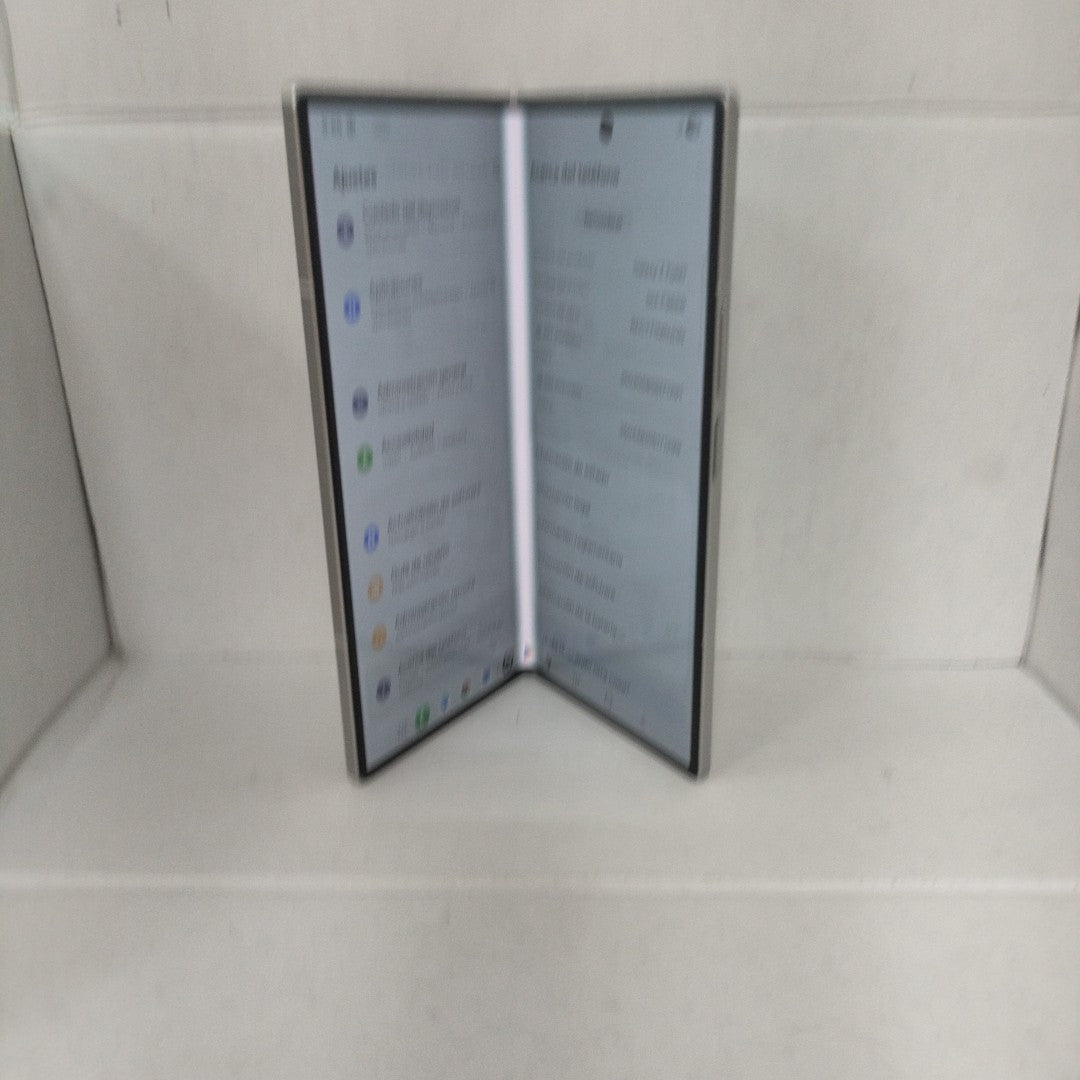 CELULAR SAMSUNG GALAXY Z FOLD7 SM-F966B (2025) 512 GB 12 GB RAM (SEMINUEVO)