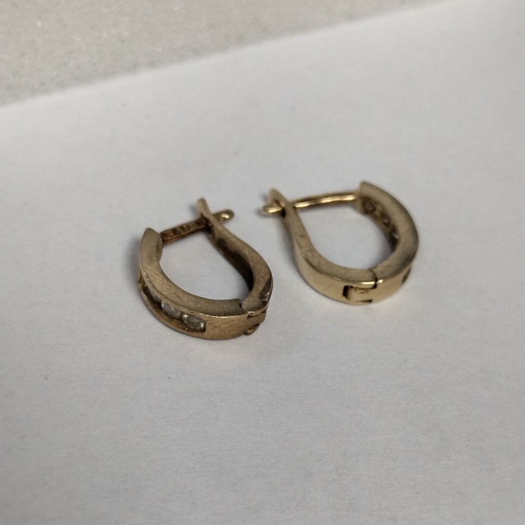 ARRACADAS PAR ORO 10 K 1,20 GRMS (SEMINUEVO)