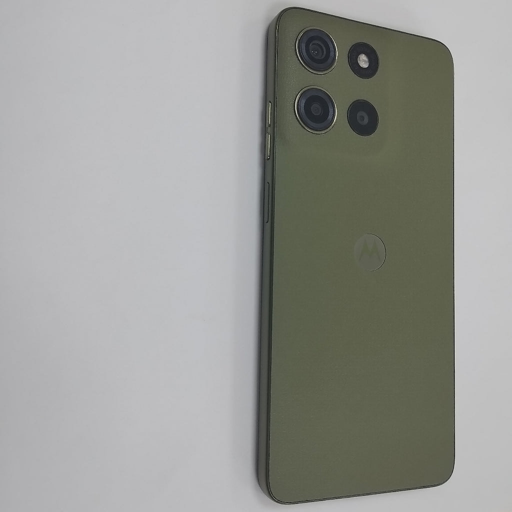 CELULAR MOTOROLA MOTO G15 XT2521-2 (2025) 256 GB 4 GB RAM (SEMINUEVO)