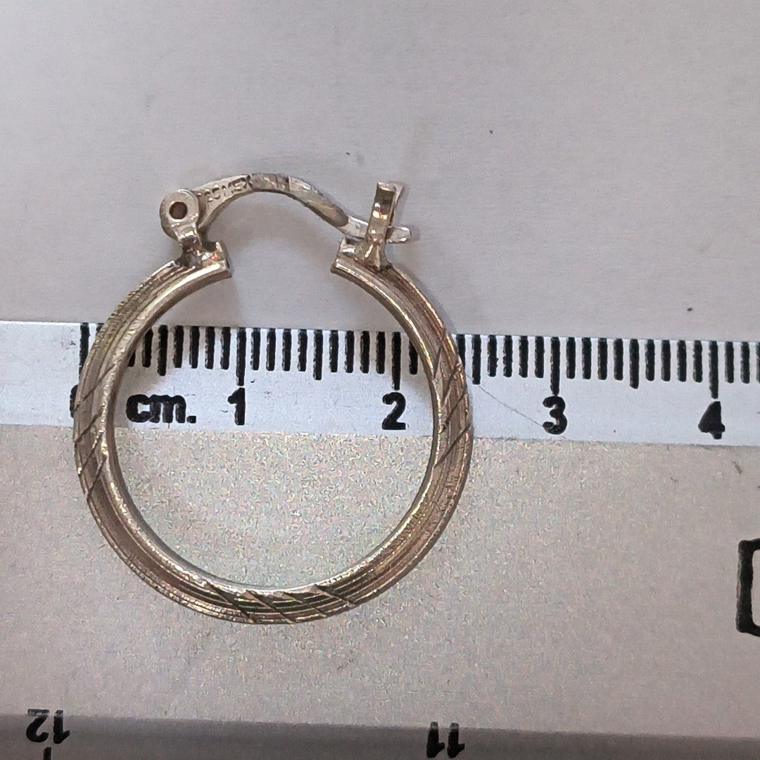ARRACADAS PAR PLATA 3.3 GRMS (SEMINUEVO)