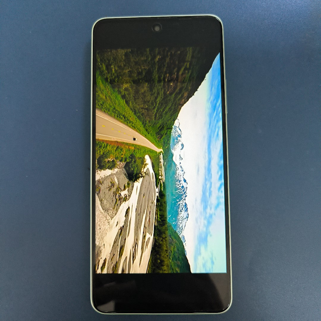 CELULAR OPPO  A5 PRO CPH2711 (2025) 256 GB 8 GB RAM (SEMINUEVO)