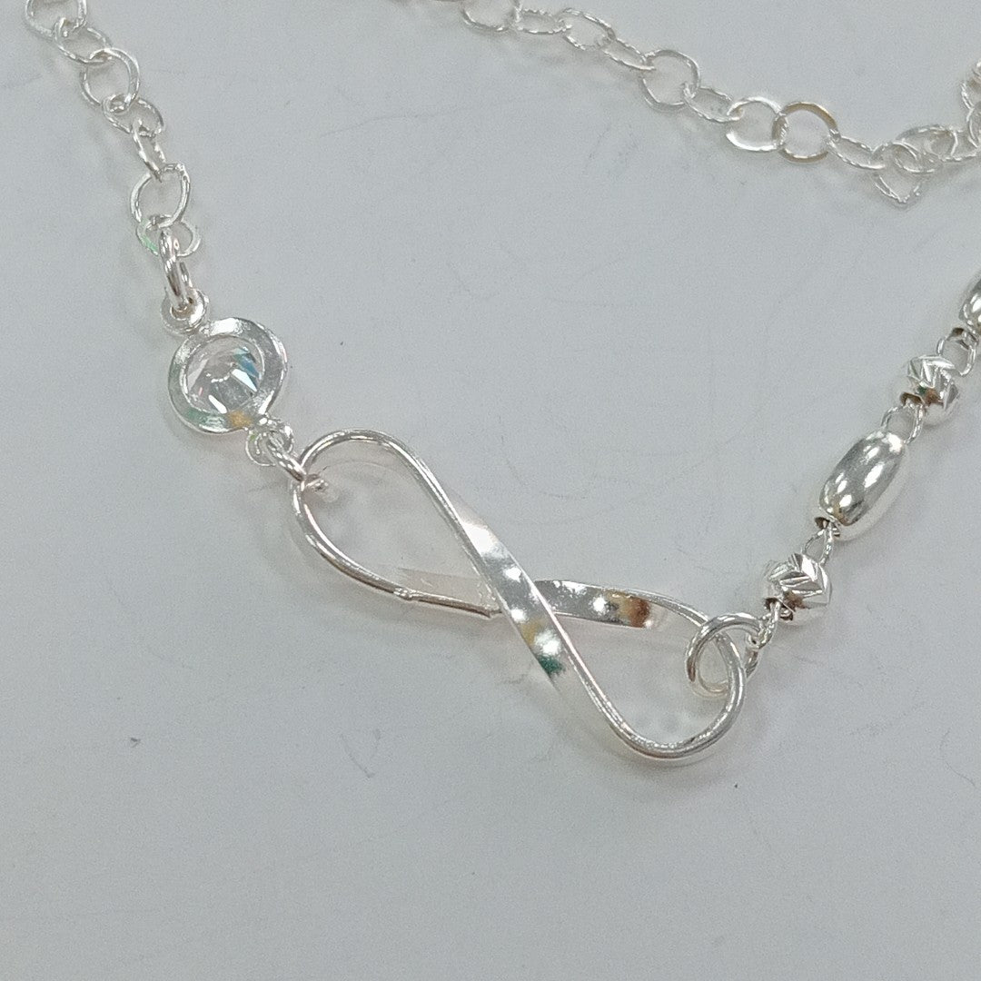 PULSERA TEJIDO ESPECIAL PLATA .925 18 CM 2.6 GR (NUEVO)