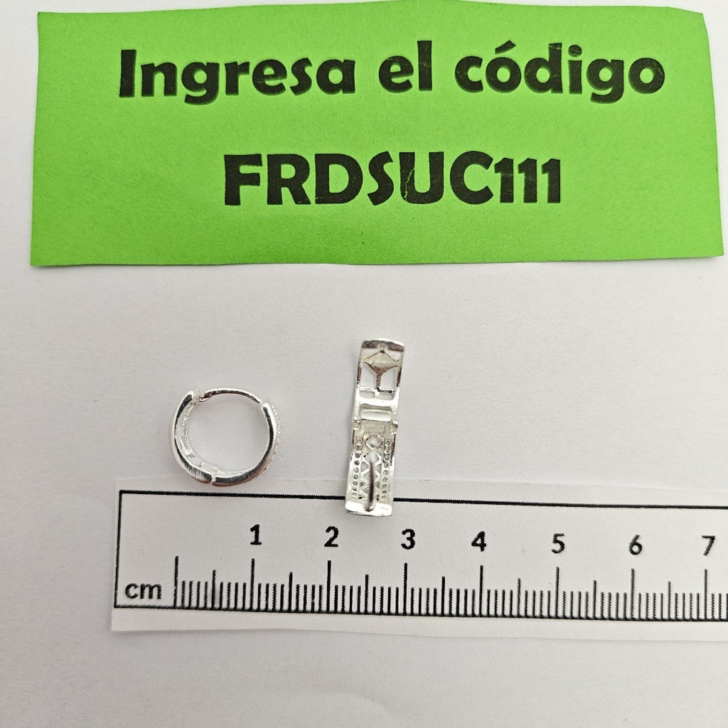 HUGGIES C/CIRCONIAS PLATA .925 2.8 GR (NUEVO)
