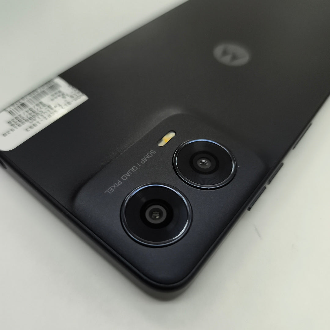 CELULAR MOTOROLA MOTO G24 XT2423-1 (2024) 256 GB 4 GB RAM (SEMINUEVO)