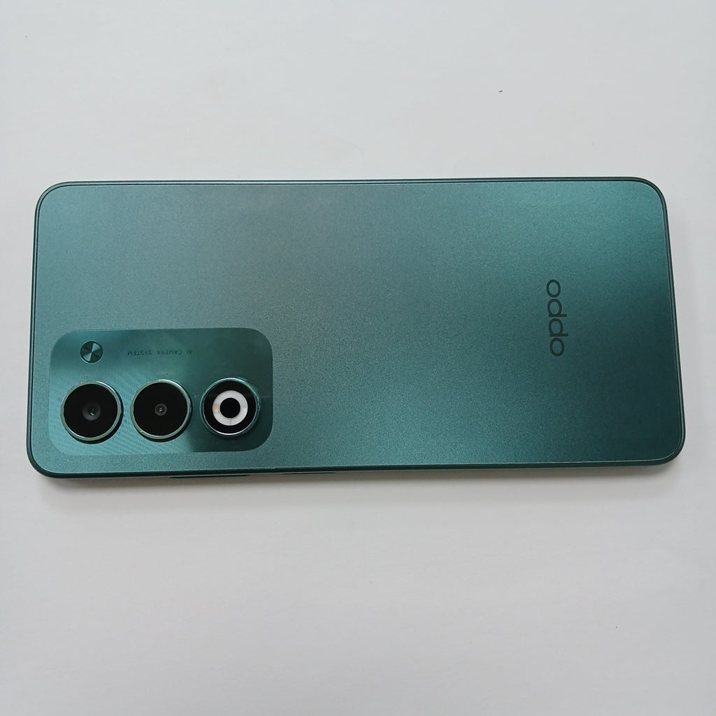 CELULAR OPPO  A5 CPH2727 (2025) 256 GB 4 GB RAM (SEMINUEVO)