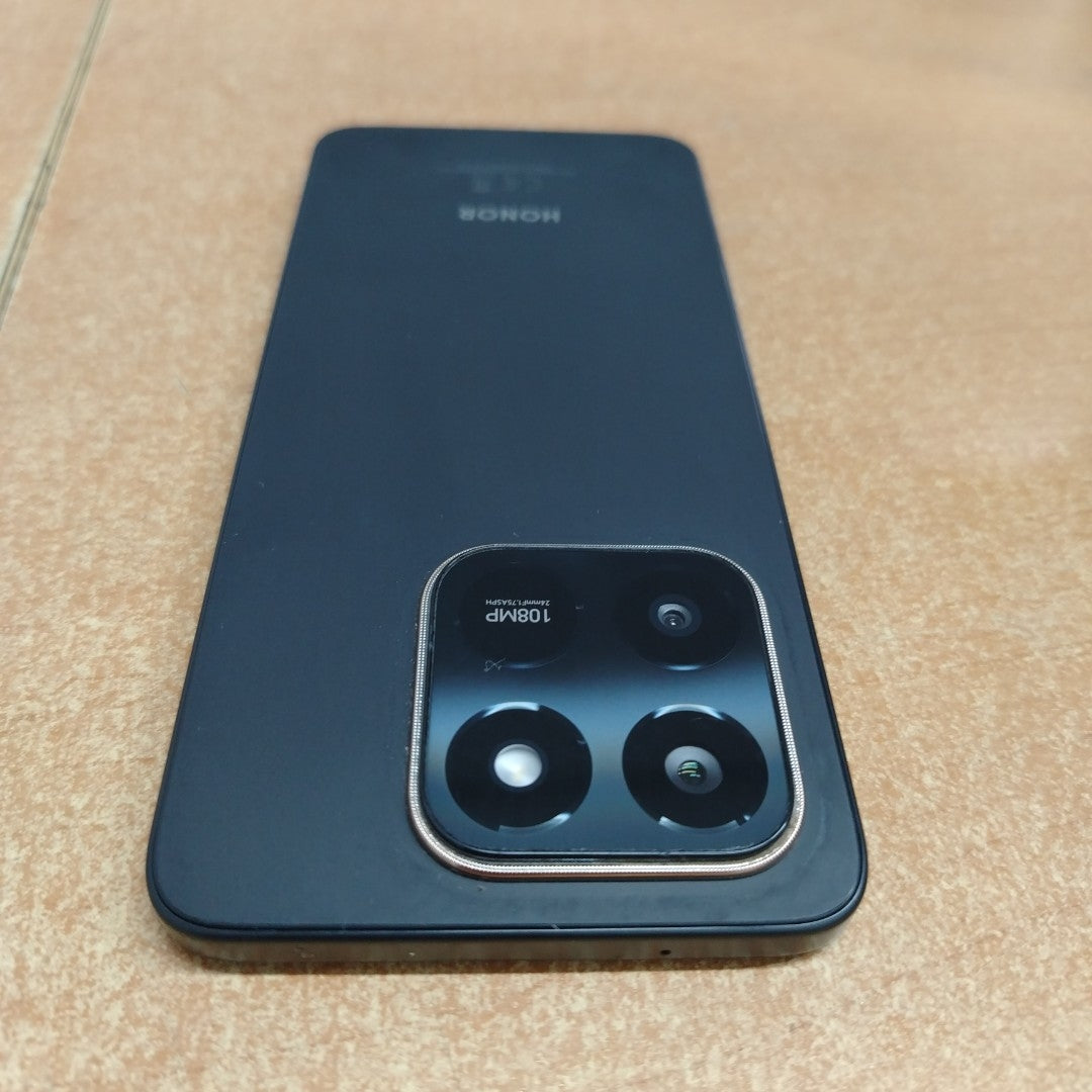 CELULAR HONOR X7D LGN-LX3 (2025) 256 GB 8 GB RAM (SEMINUEVO)
