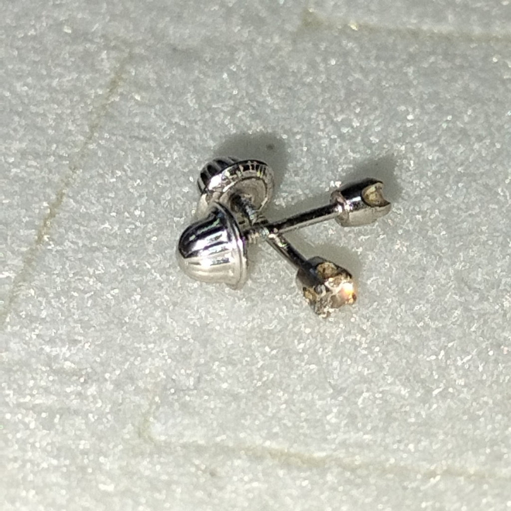BROQUELES PAR ORO 14 K 0.3 GRMS (SEMINUEVO)