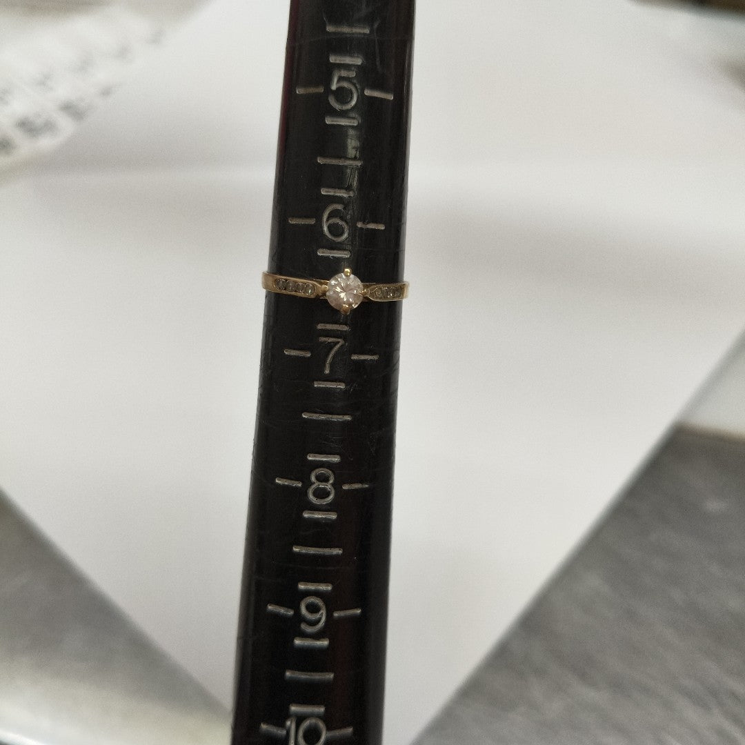 ANILLITO,SOLITARIO ORO 8 K 1,20 GRMS (SEMINUEVO)