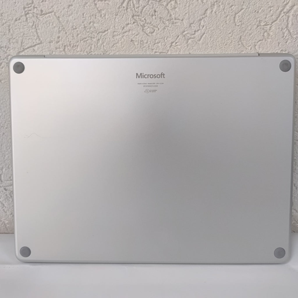 LAPTOP MICROSOFT SURFACE LAPTOP 2095 (2025) 256 GB SSD 16 GB RAM (SEMINUEVO)