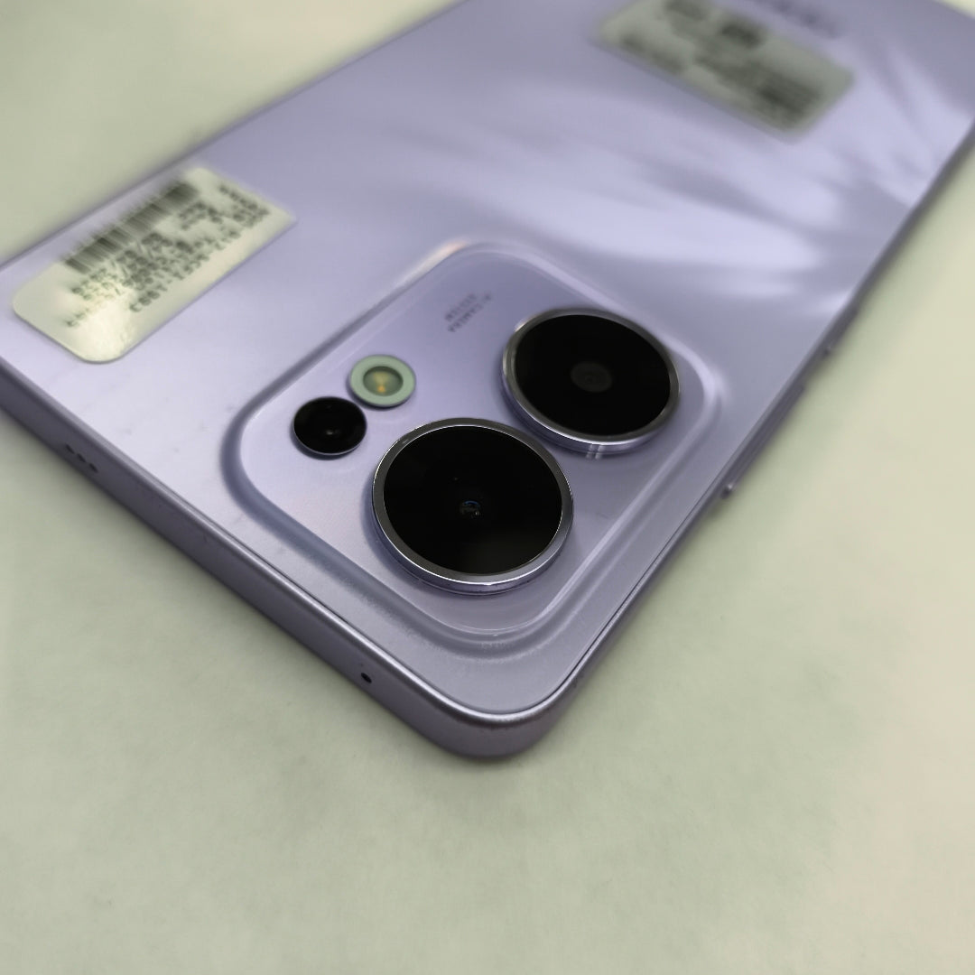 CELULAR OPPO  RENO 13F 5G CPH2699 (2025) 256 GB 12 GB RAM (SEMINUEVO)