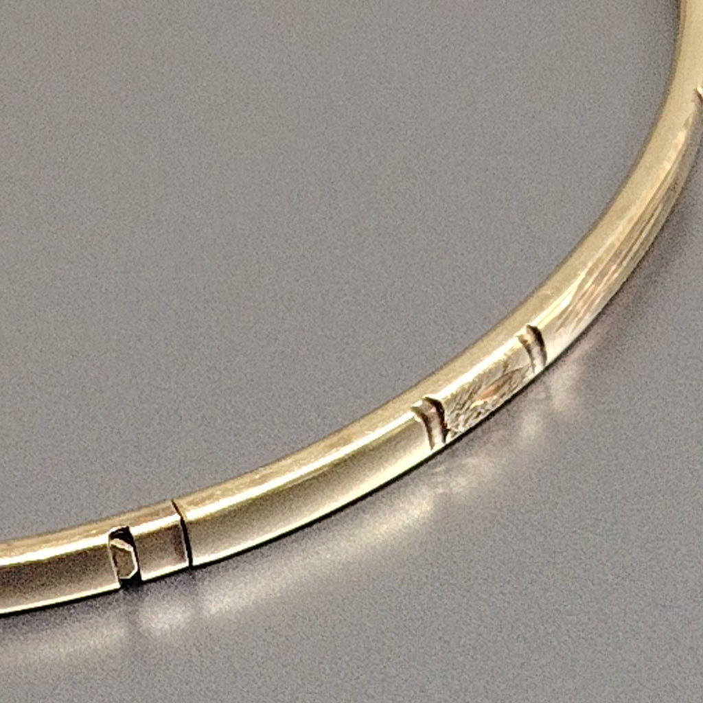PULSERA, PULSERA RIGIDA ORO 10 K 4.1 GRMS (SEMINUEVO)