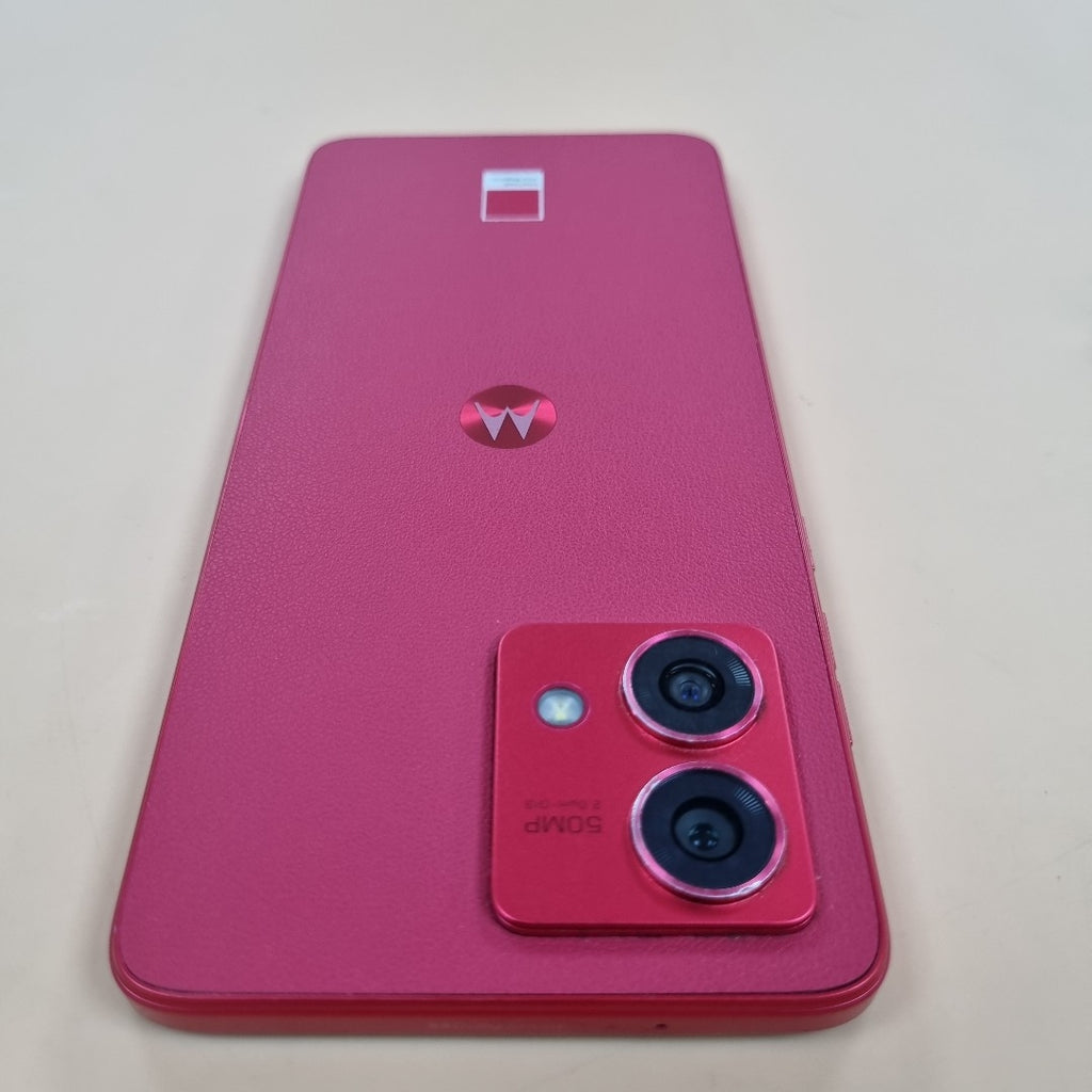 CELULAR MOTOROLA MOTO G84 XT2347-1 (2023) 256 GB 8 GB RAM (SEMINUEVO)