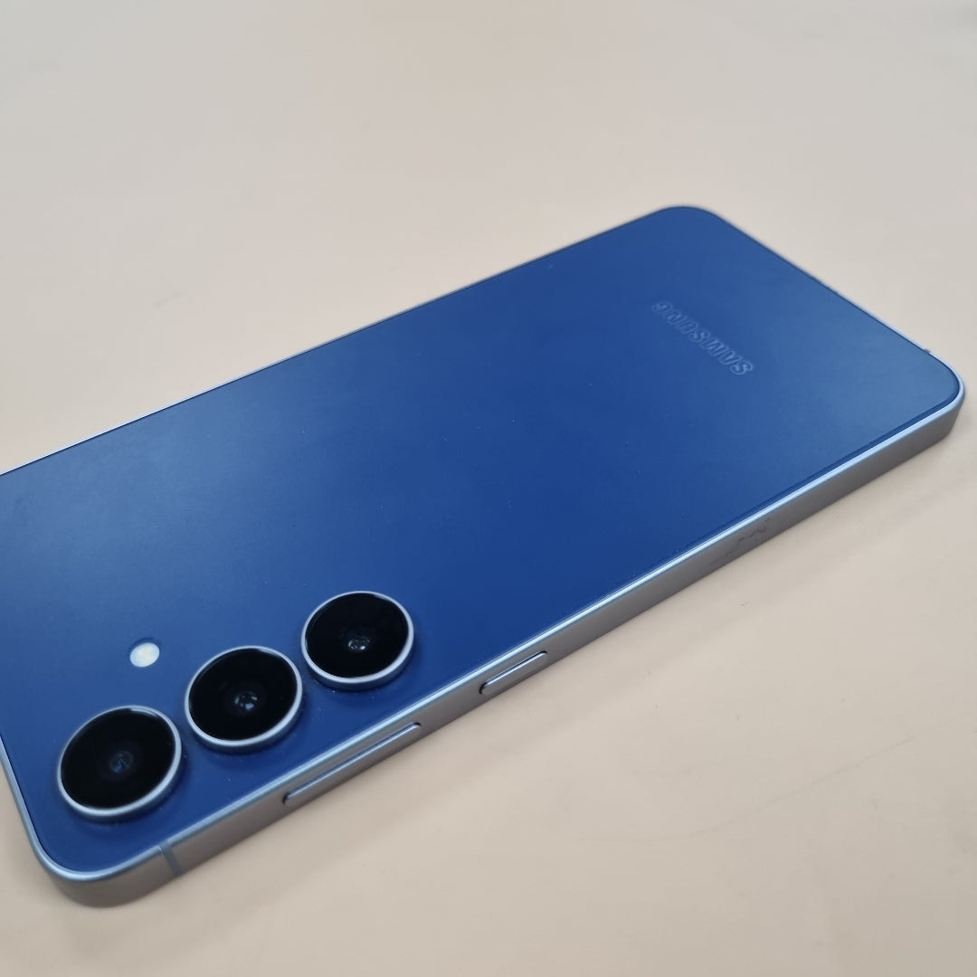 CELULAR SAMSUNG GALAXY S25 FE SM-S731B (2025) 128 GB 8 GB RAM (SEMINUEVO)