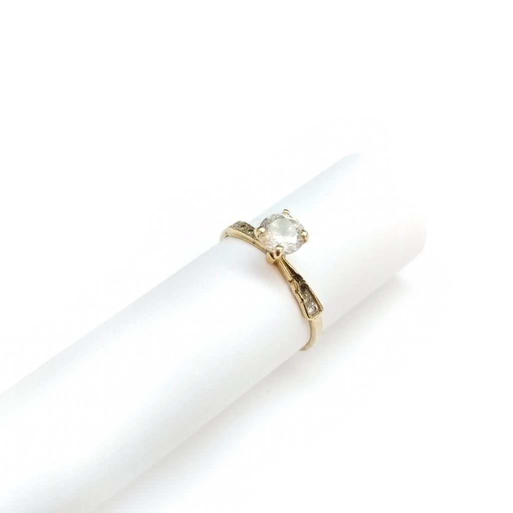 SOLITARIO ORO 14 K 1,90 GRMS (SEMINUEVO)