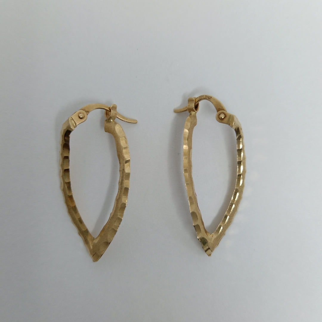 ARETES PAR ORO 14 K 2.4 GRMS (SEMINUEVO)