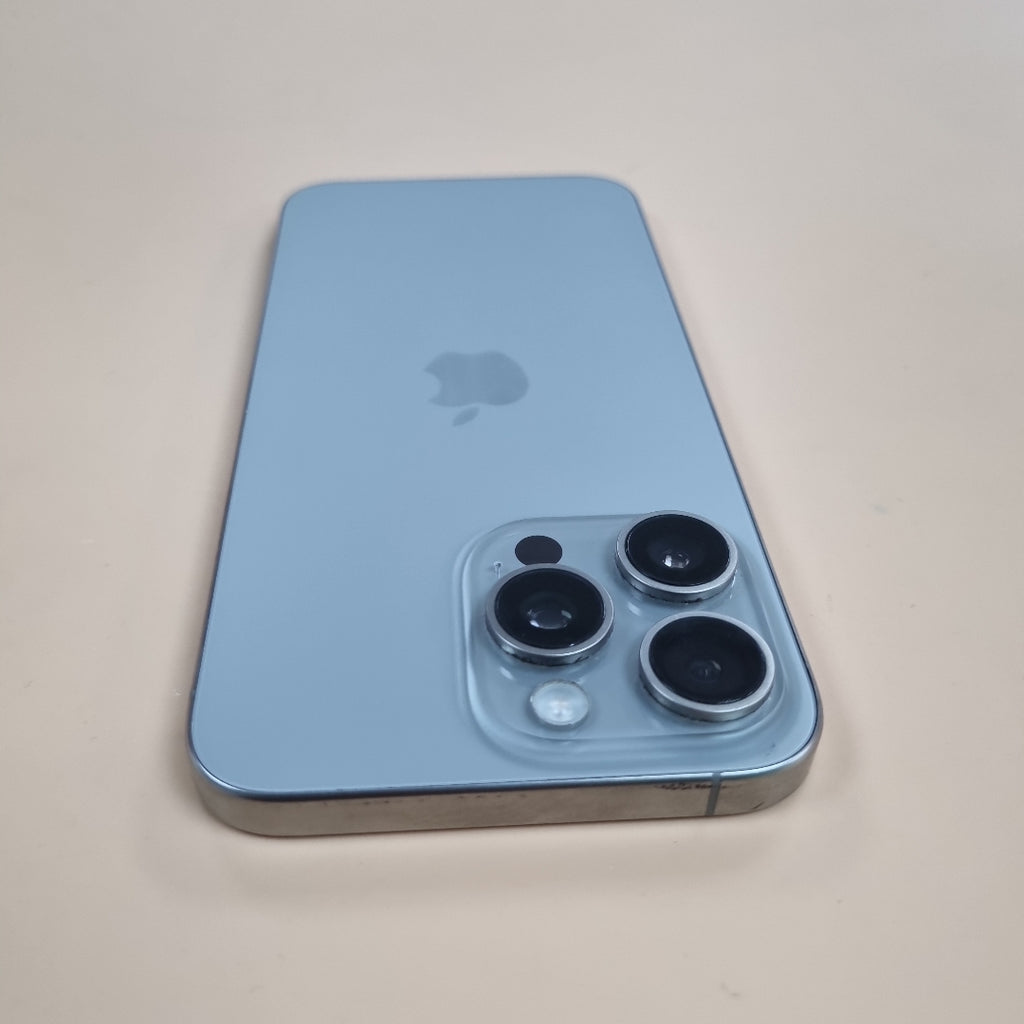 CELULAR APPLE IPHONE 15 PRO MAX A3105 (2023) 256 GB 8 GB RAM (SEMINUEVO)