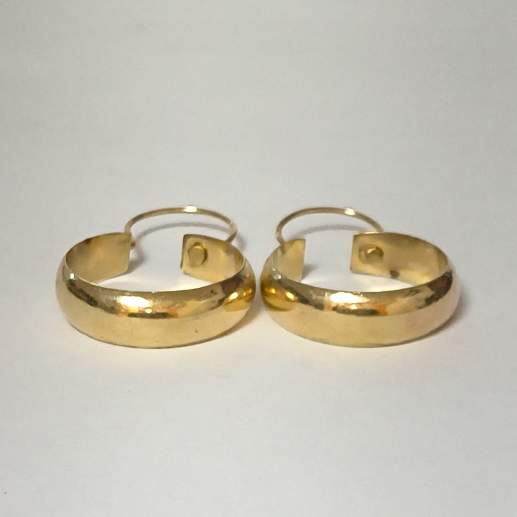 ARRACADAS PAR ORO 10 K 3.2 GRMS (SEMINUEVO)