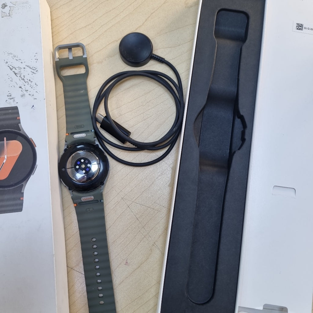SMARTWATCH SAMSUNG GALAXY WATCH 7 SM-L300 40 MM BLUETOOTH (SEMINUEVO)