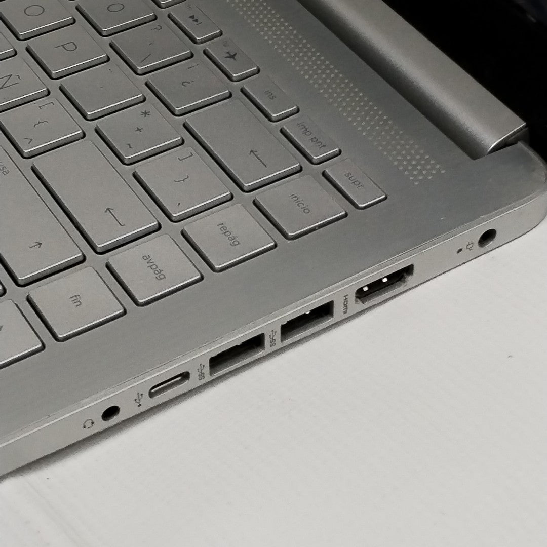 LAPTOP HP 14-DQ5032LA (2023) 512 GB SSD 8 GB RAM (SEMINUEVO)