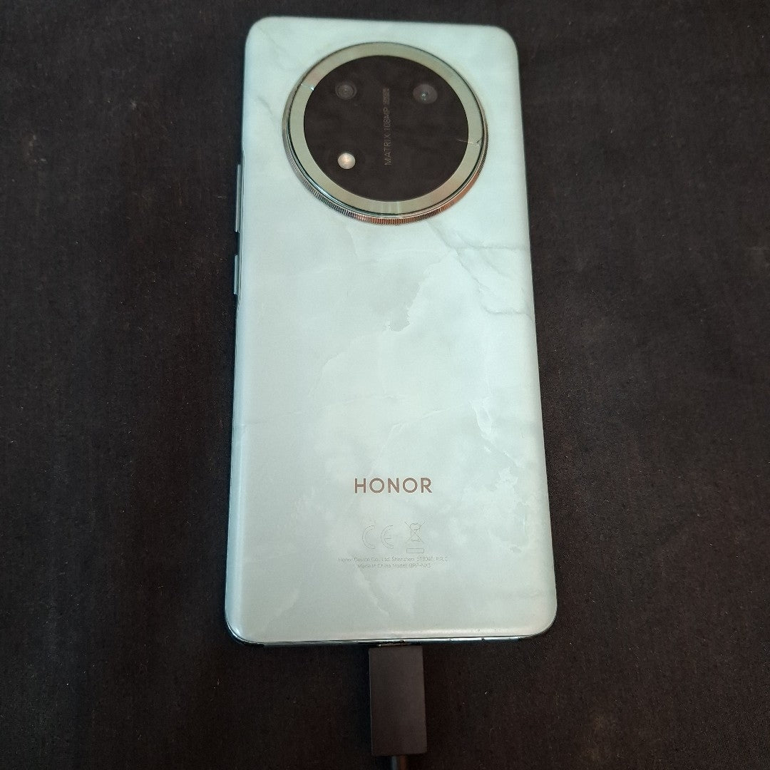 CELULAR HONOR MAGIC 7 LITE BRP-NX3 (2025) 512 GB 8 GB RAM (SEMINUEVO)