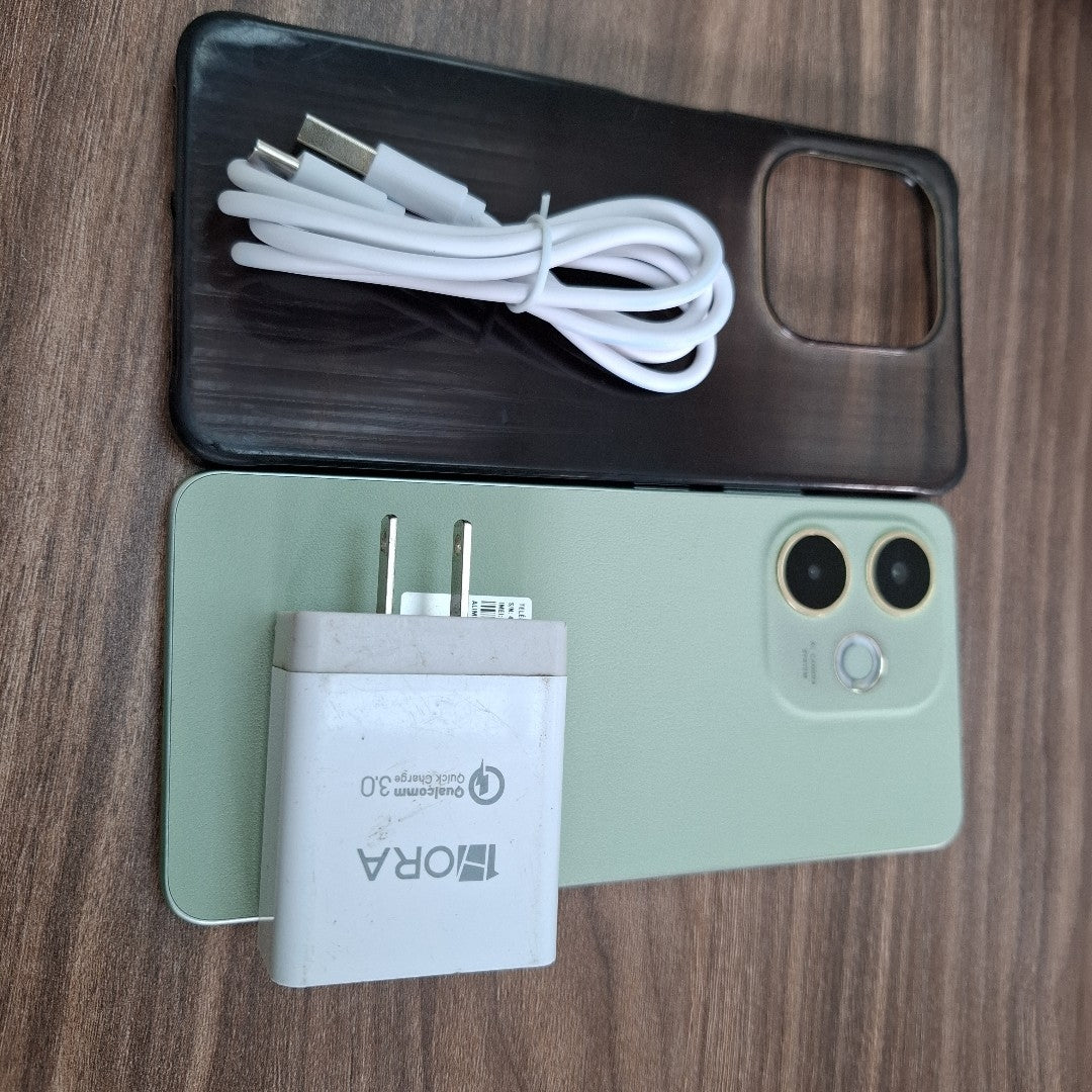 CELULAR OPPO A5 PRO CPH2711 (2025) 256 GB 8 GB RAM (SEMINUEVO)