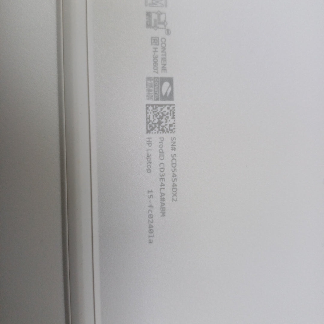 LAPTOP HP 15-FC0230LA (2025) 512 GB SSD 8 GB RAM (SEMINUEVO)