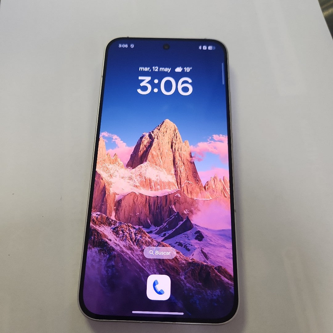 CELULAR OPPO RENO13 5G CPH2689 (2024) 512 GB 12 GB RAM (SEMINUEVO)