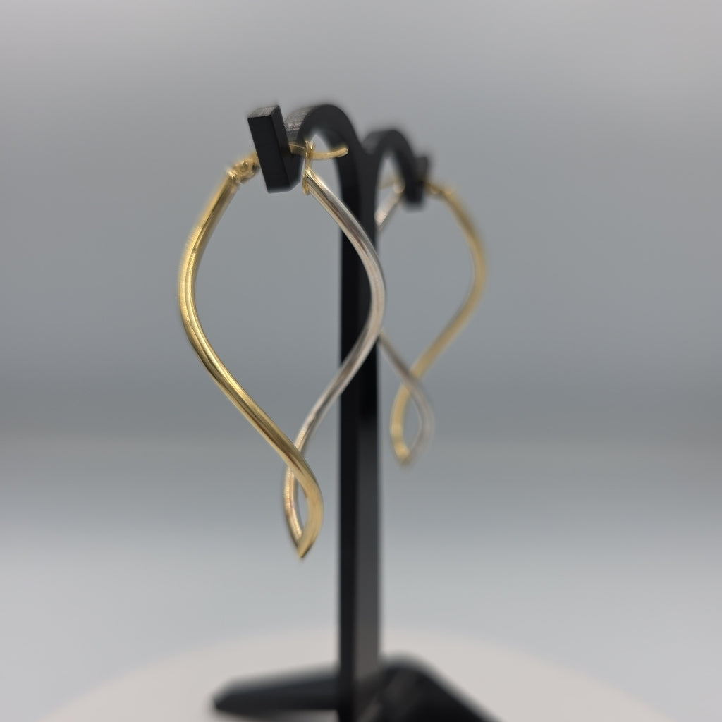 ARETES PAR ORO,ORO COMBINADO 14 K 3,60 GRMS (SEMINUEVO)