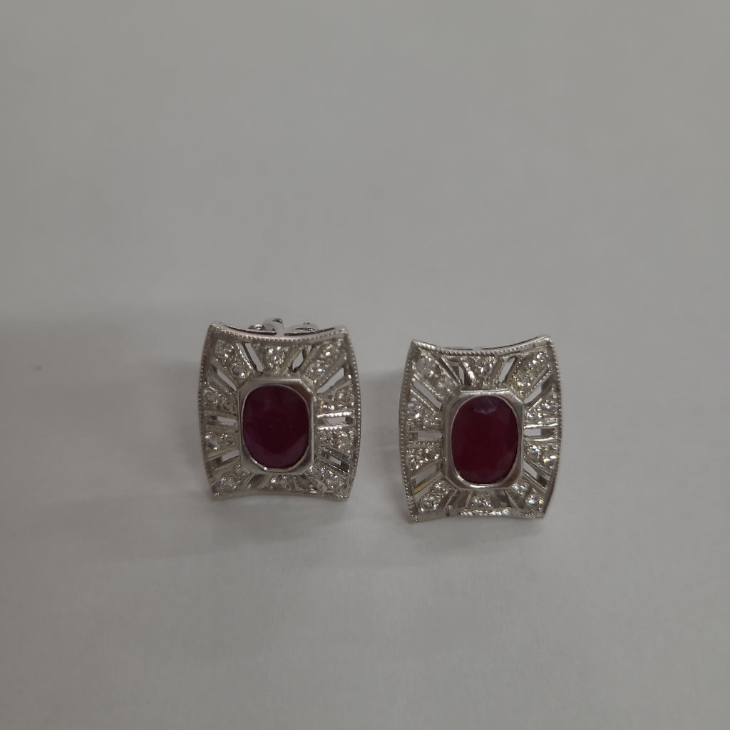 ARETES PAR ORO, ORO BLANCO 14 K 8 GRMS (SEMINUEVO)
