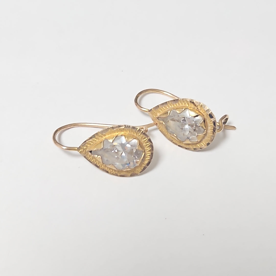 ARETES PAR ORO 10 K 3,30 GRMS (SEMINUEVO)