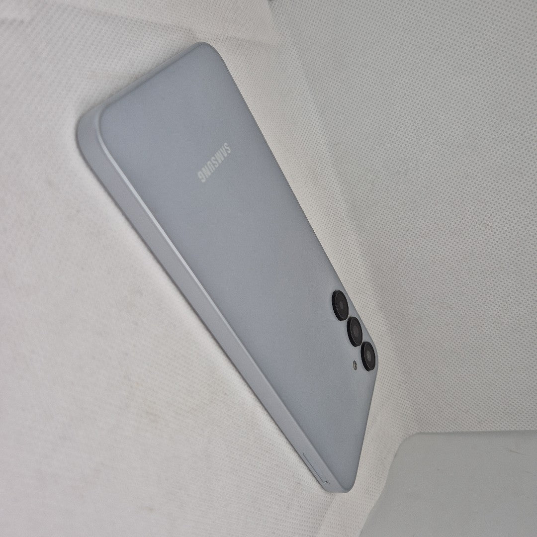 CELULAR SAMSUNG GALAXY A16 SM-A165M (2024) 128 GB 4 GB RAM (SEMINUEVO)