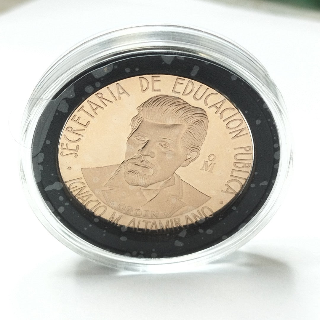 MEDALLA CONMEMORATIVA ORO 21 K 42 GRMS (SEMINUEVO)