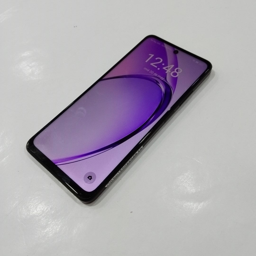 CELULAR OPPO A40 CPH2669 (2024) 256 GB 4 GB RAM