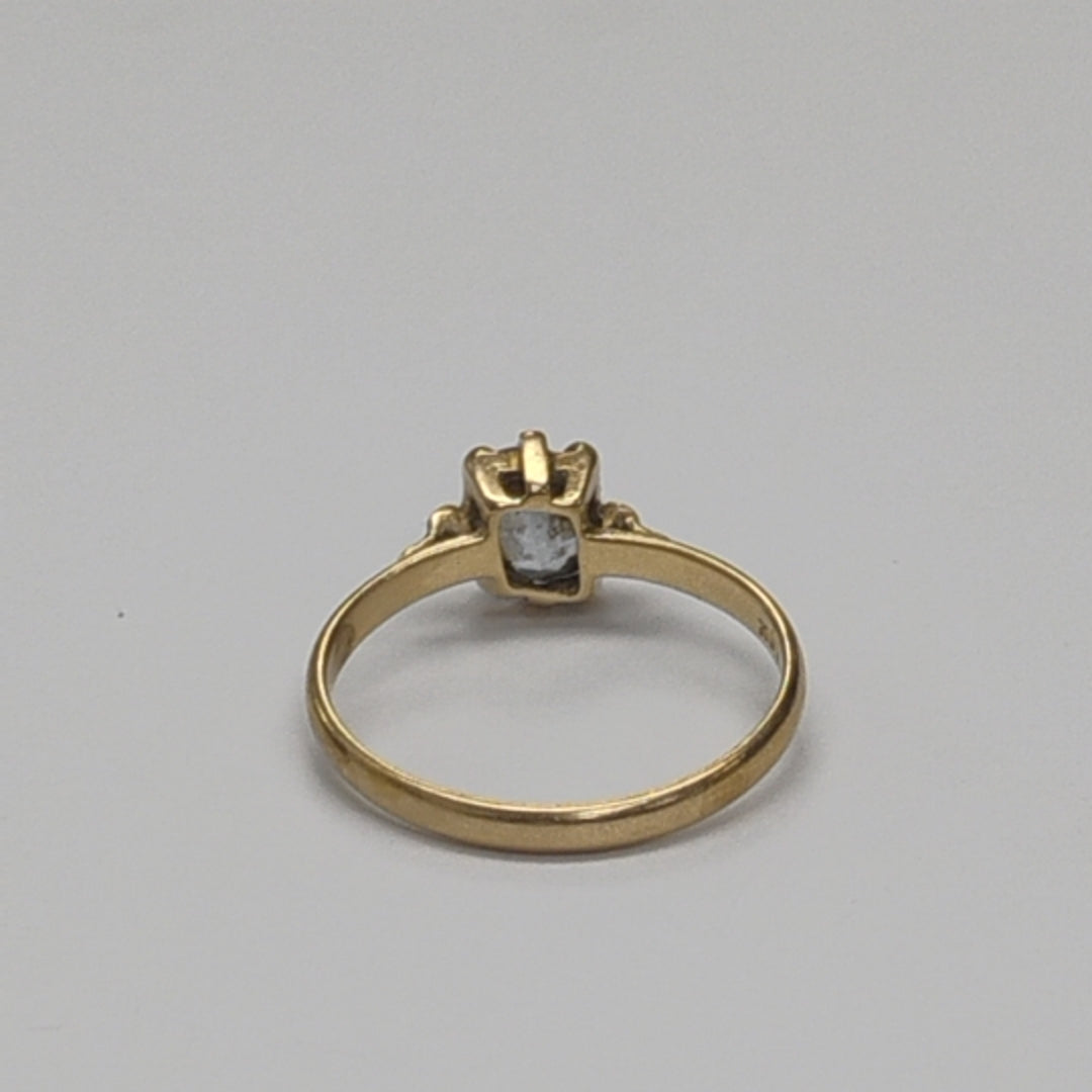 ANILLITO, SOLITARIO ORO 14 K 1.8 GRMS (SEMINUEVO)